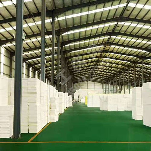 保溫?cái)D塑板堆放現(xiàn)場要求？