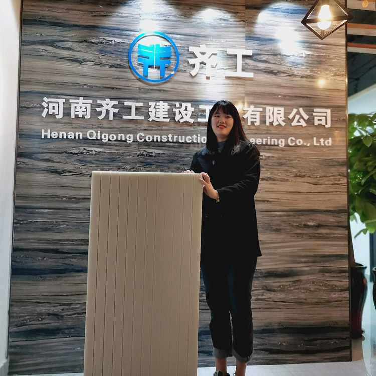 擠塑板機(jī)器價格是多少